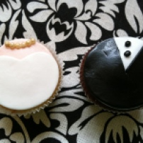 bridal cupcakes